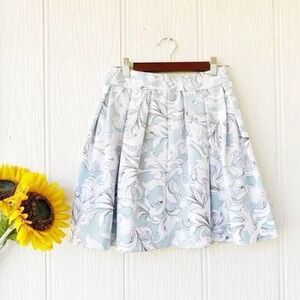 1. State Blue and White Floral Mini Skirt XS